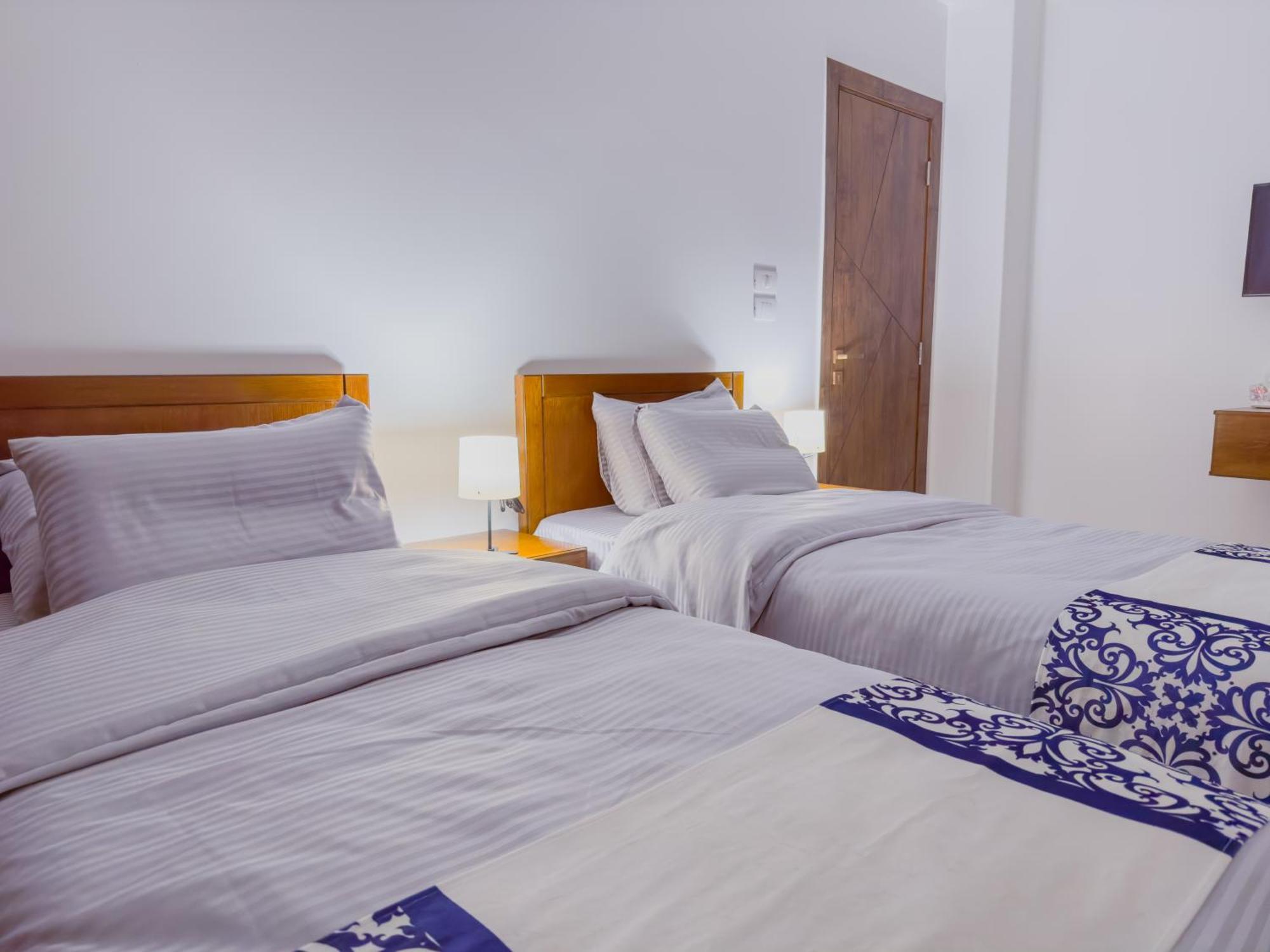 Royal Crown Hotel Giza Pyramids View Kafrat al Jabal Экстерьер фото
